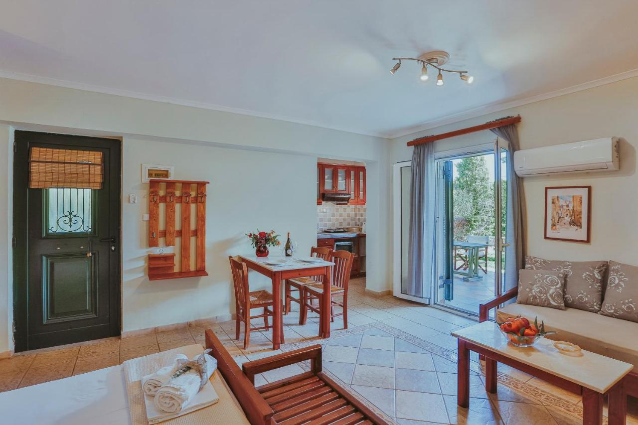 Sunny Garden Aparthotel Epidaurus Экстерьер фото