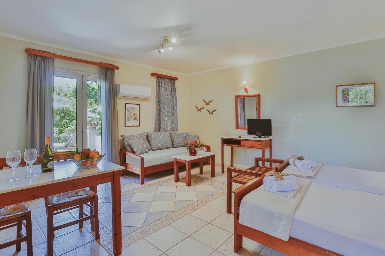 Sunny Garden Aparthotel Epidaurus Экстерьер фото