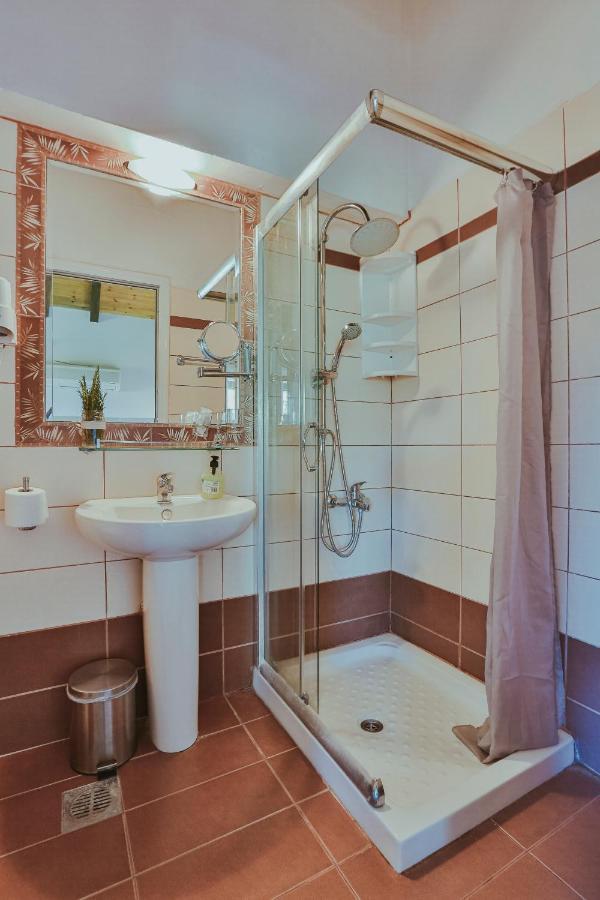 Sunny Garden Aparthotel Epidaurus Экстерьер фото