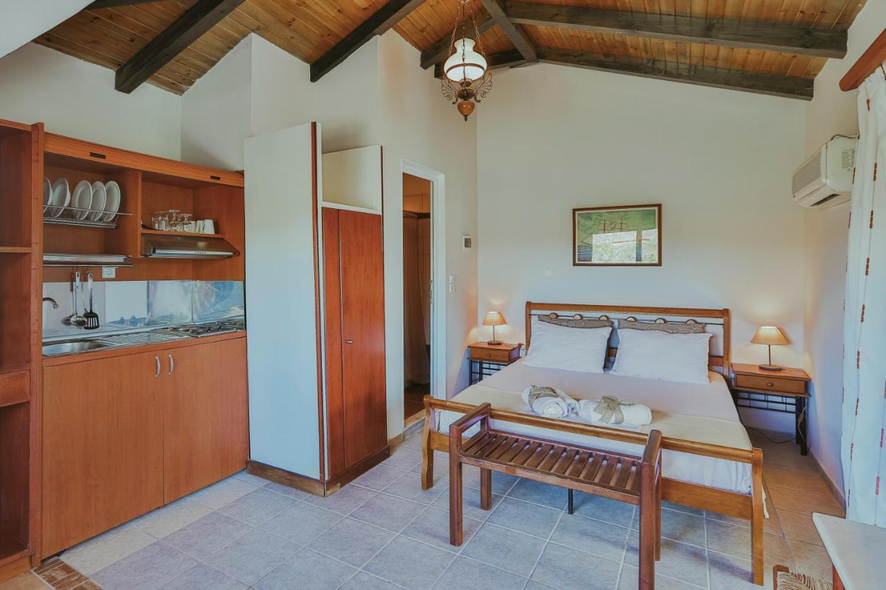 Sunny Garden Aparthotel Epidaurus Экстерьер фото