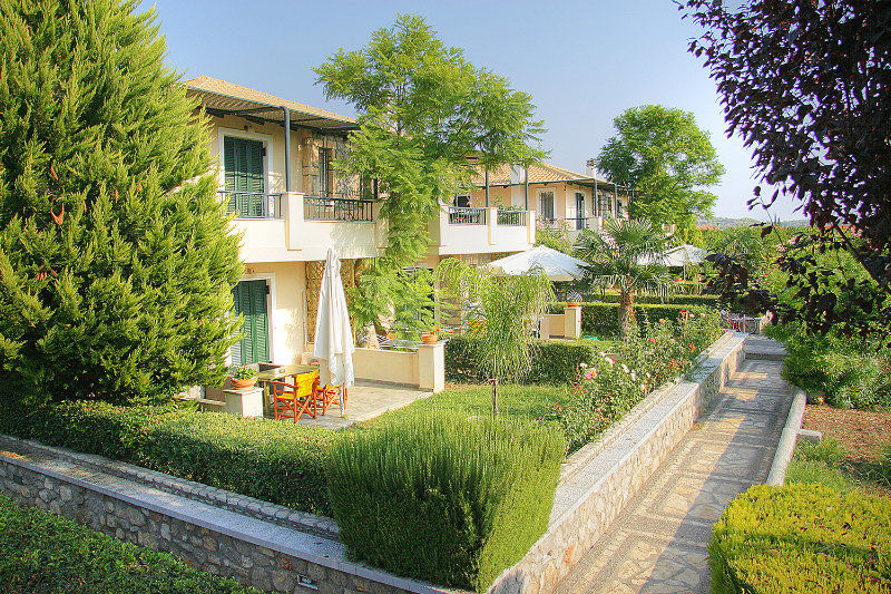 Sunny Garden Aparthotel Epidaurus Экстерьер фото